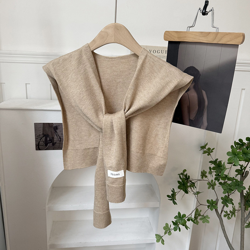 Versión coreana del chal de punto de color sólido, ropa de moda de alta gama, aire acondicionado, protección del cuello, protección solar, chaleco pequeño, bufanda cálida