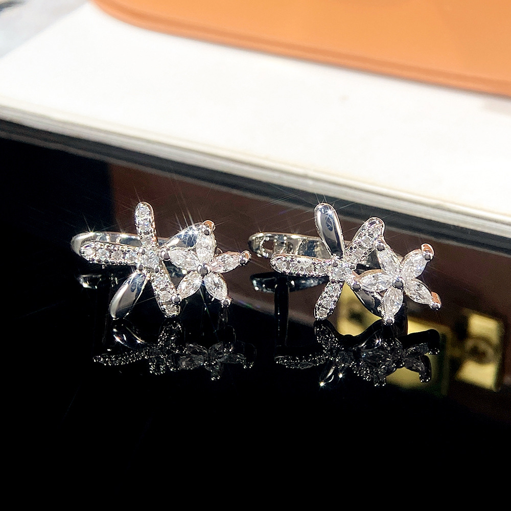 Cao Shi Korean Cute and Exquisite Copper Set Zirconium Flower Earrings for Women's Ins High Quality Flower Earrings_voghion.com