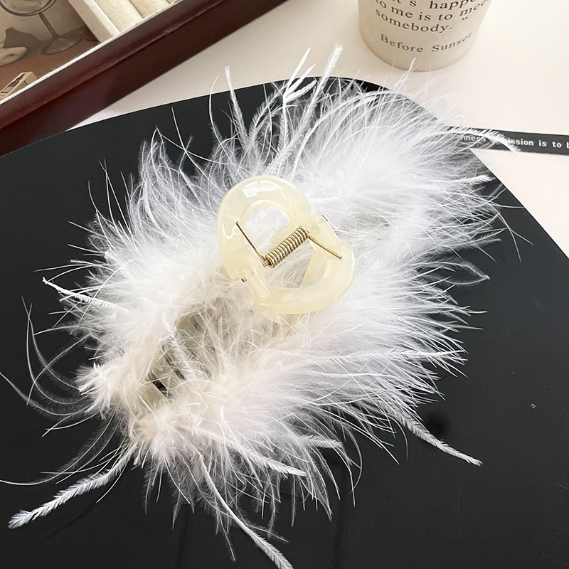 Cintas de alto nivel brillante plumas rascar pinzas de pescado caña de invierno mujer cabeza trasera pinzas de cabello pinzas de cabello tocado