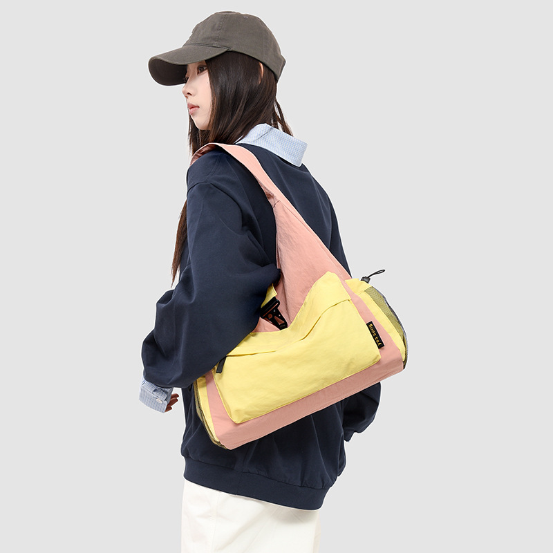 2026 Spring New Tote Bag High-End Commuter Contrast Color Fashion Casual Shoulder Bag For Women Large Capacity Custom - Thumbnail 2