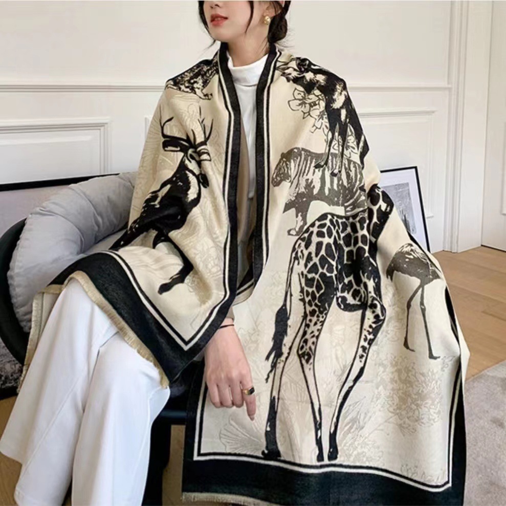 2022新款仿羊绒围巾女保暖披肩加厚双面围脖冬季围巾批发厂家直销