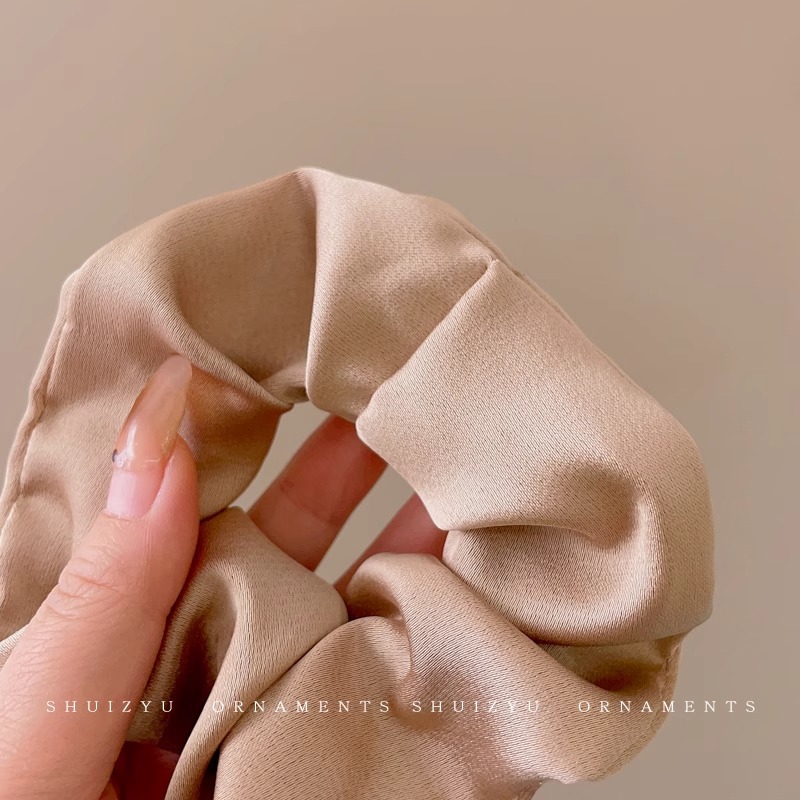 Banda de pelo de intestino grueso de alto grado femenino francés retro cuerda de pelo cabeza de bola banda de goma cuerda de cabeza femenina cubierta de cuero tocado de celebridad de Internet