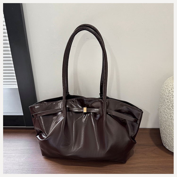 Bolso Tote Plisado Retro para Mujer de PU con Hebilla Magnética para Uso Diario image 10