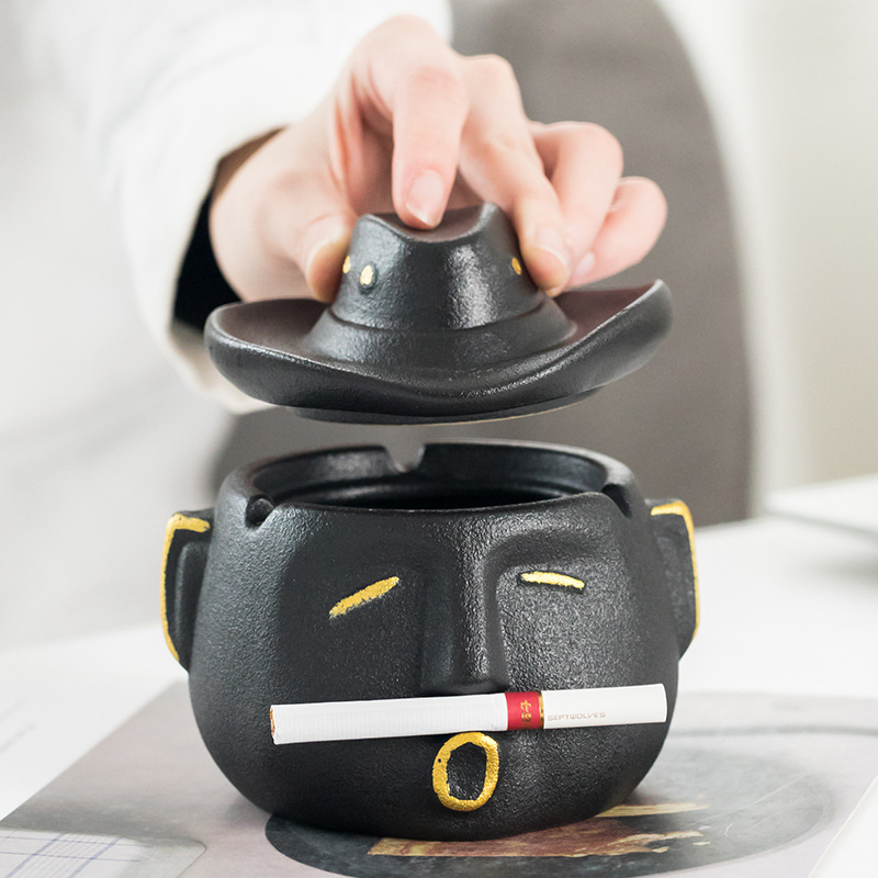 (2개) 창조적 인 추상 데님 얼굴 재떨이 세라믹 거실 개인 패션 트렌드 안티 플라이 애쉬 재떨이 장식품