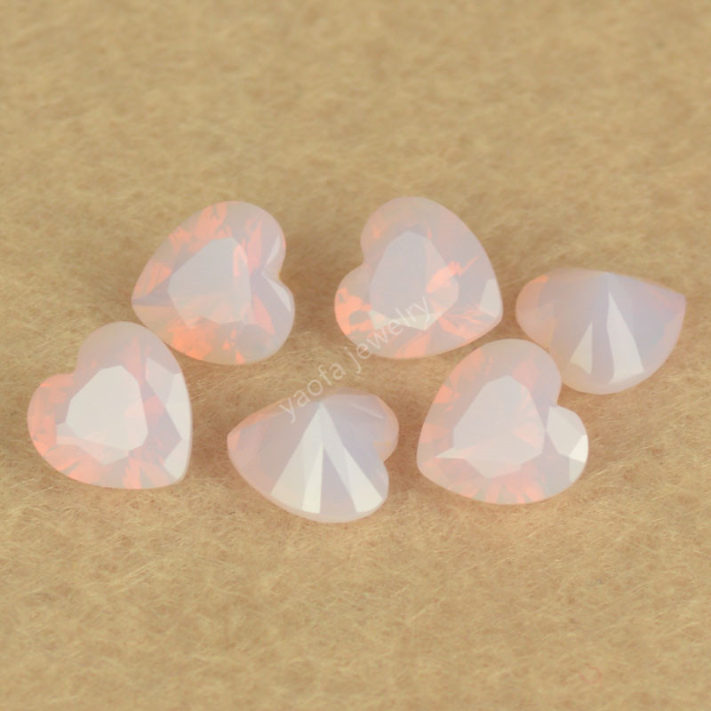 For Waxed Heart-Shaped Ring Surface, Semi-Transparent Opal Pink Nano Gemstone, Peach Heart-Shaped Synthetic Light Pink Nano Bare Stone