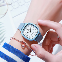 儿童手表女孩方形小众设计小学生初高中生女童只看时间静音考试表