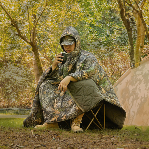 Outdoor warm camouflage sleeping bag cape-style camouflage sleeping bag portable hiking camping travel emergency sleeping bag