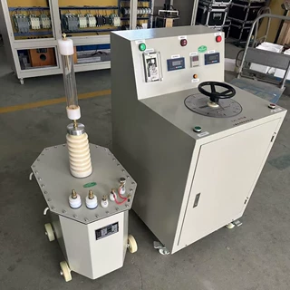 YDJ-30KVA/100KV油浸式高压试验变压器