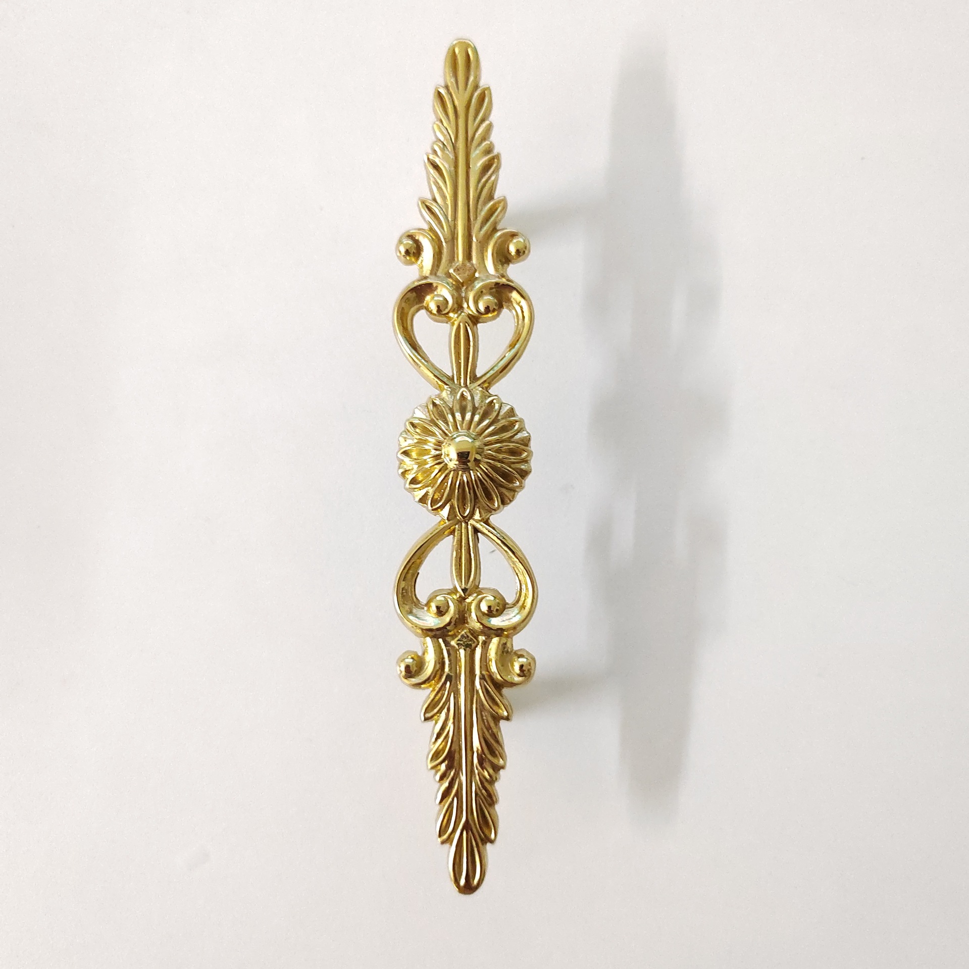 Latón doble agujero del cajón puerta del armario gabinete del zapato gabinete del vino mesita de noche manija