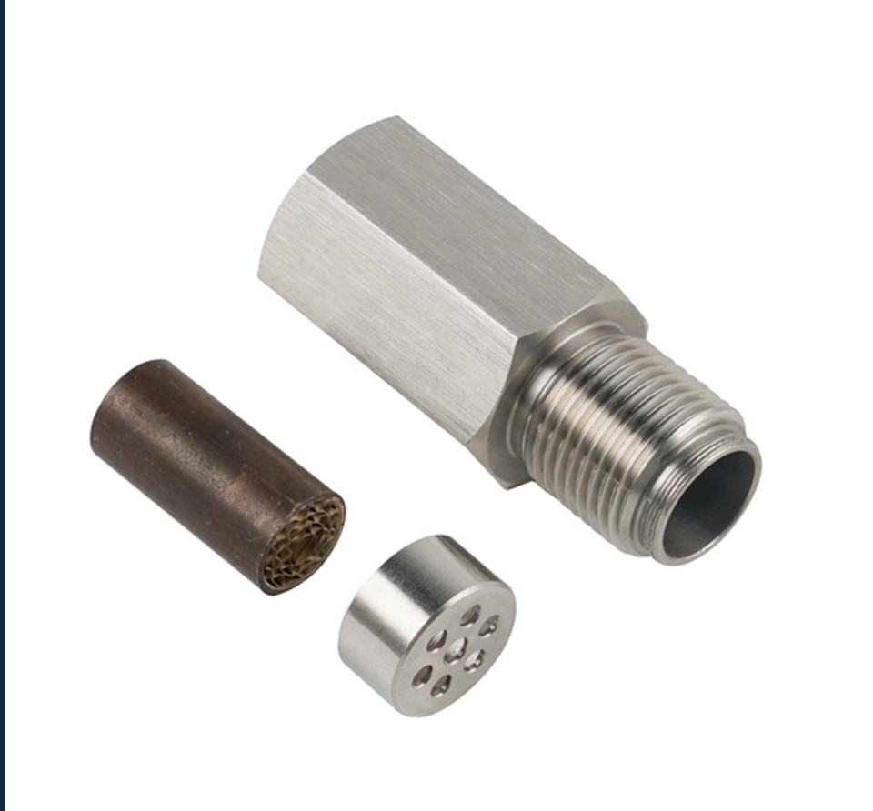 Venta caliente transfronteriza de varios tipos de conectores de sensor M18 * 1,5 90 grados Junta de sensor de 180 grados