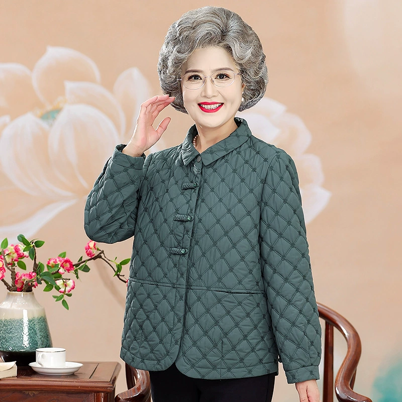 Бабушка осеннее модное пальто маленькая мама легкая хлопчатобумажная куртка Старушка одежда средней и старшей женщины с длинными рукавами топ