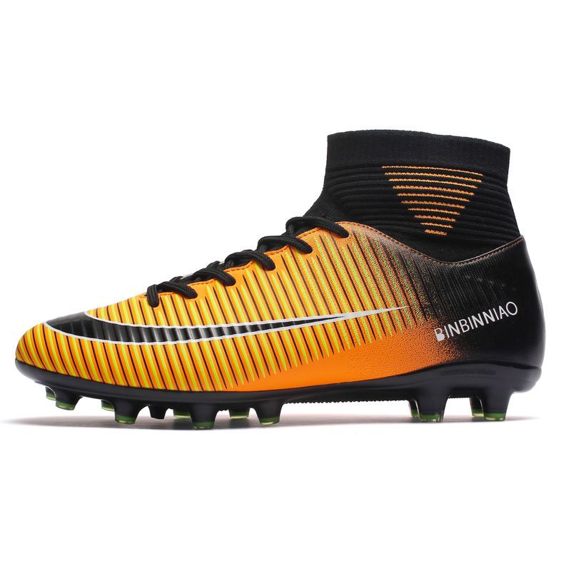 Zapatos de fútbol masculinos Ronaldo Assassin CR7 clavos cortos zapatos de entrenamiento de entrenamiento de carreras de estudiantes