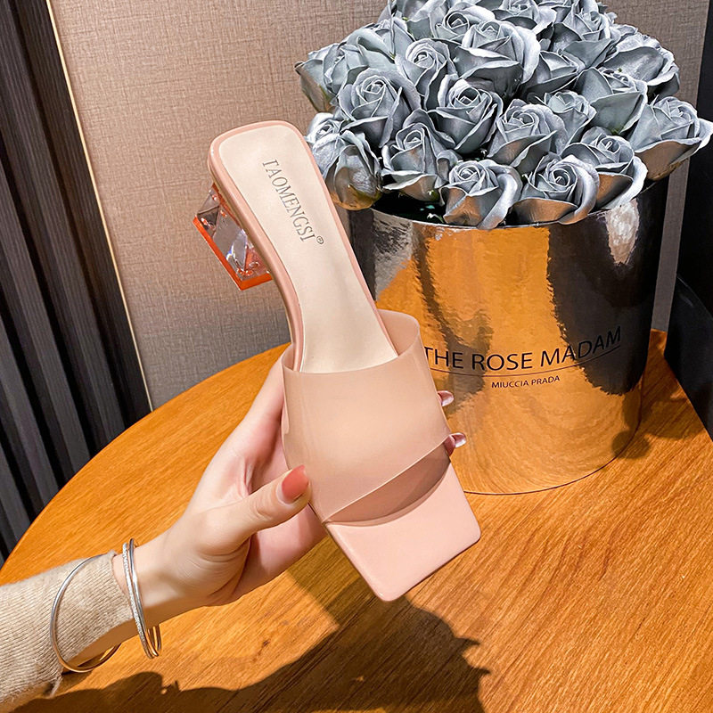 Dép sandal nữ quai ngang mũi vuông đính đá trong suốt, gót vừa 3–5 cm — Màu bạc, Màu hồng nude, Màu mơ Nude