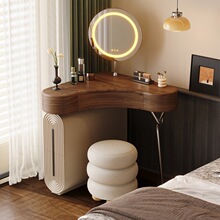 ��¹�й��L�D����y̨���ҽ���С�������ǹսǻ��y��2025�¿�