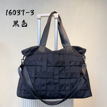 单肩大包新款尼龙布包托特单肩包个性编织格女包休闲旅行手提斜挎