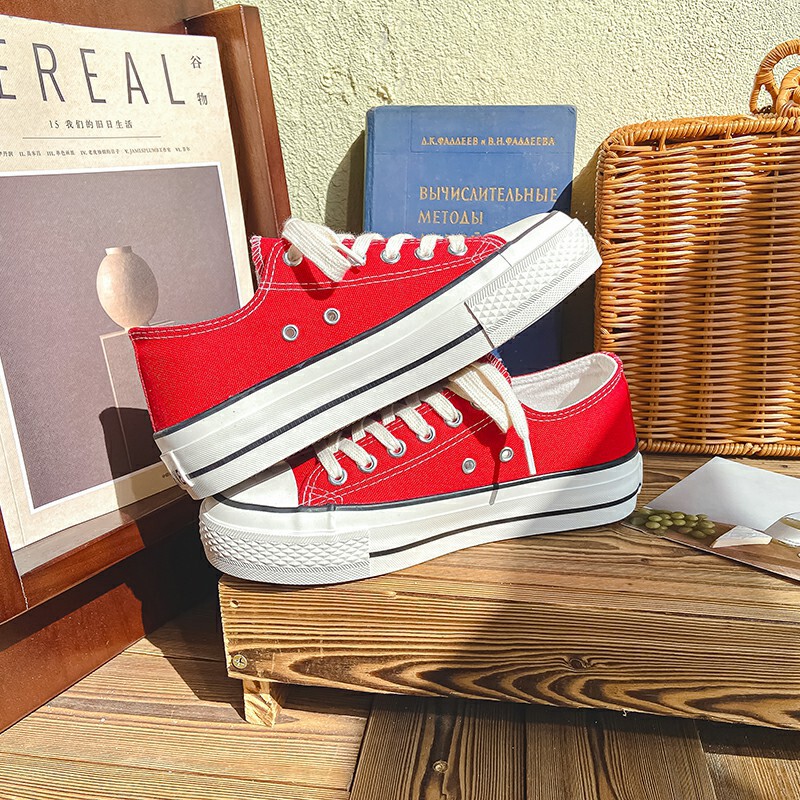 Chinese Red 4cm Thick Base Low-top Canvas Shoes Women's 2022 New Niche Korean All-match Hong Kong Style Shoes for Women Chinese Red 4cm Thick Base Low-top Canvas Shoes Women's 2022 New Niche Korean All-match Hong Kong Style Shoes for Women