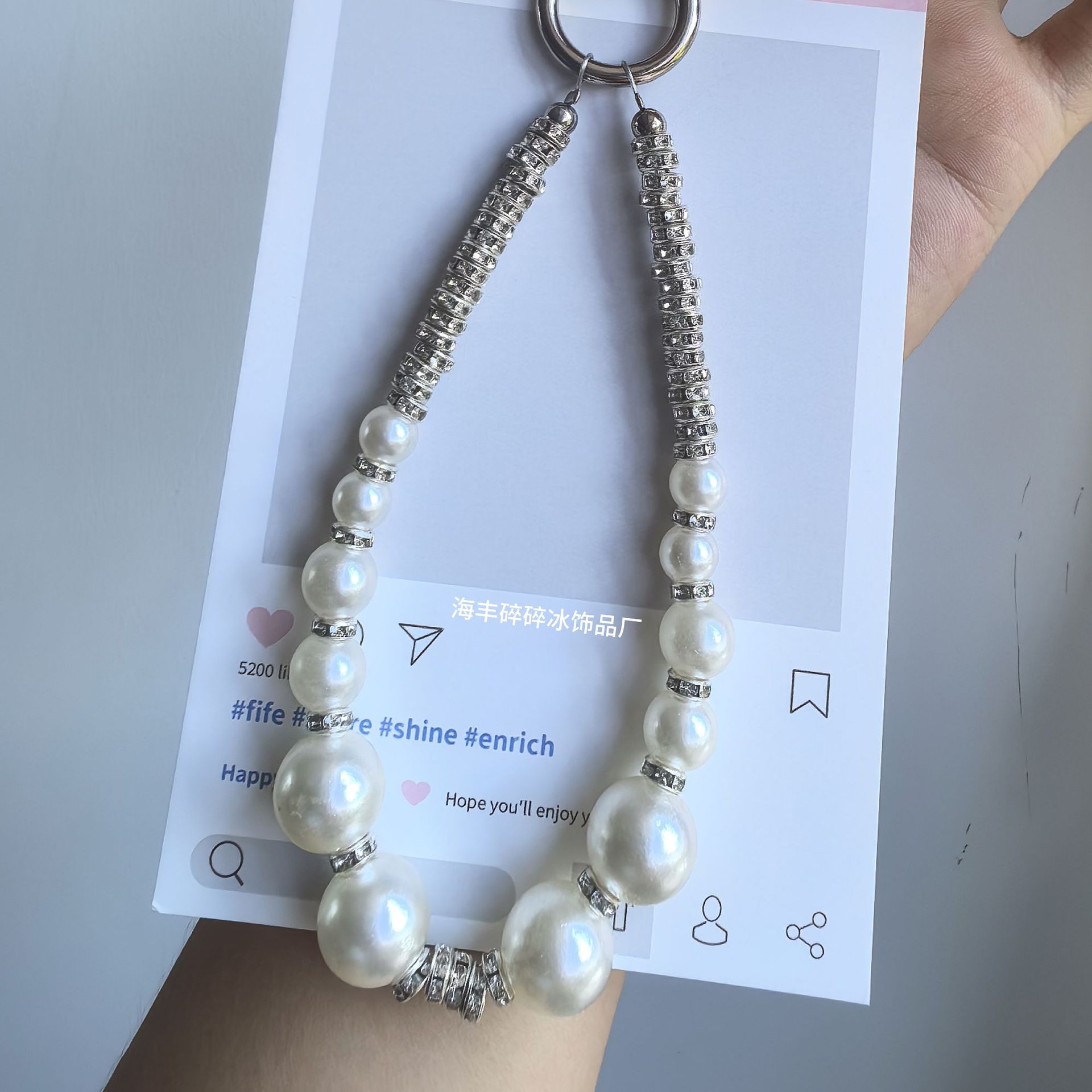 작은 다이아몬드 진주 팔찌 (패드 증정)