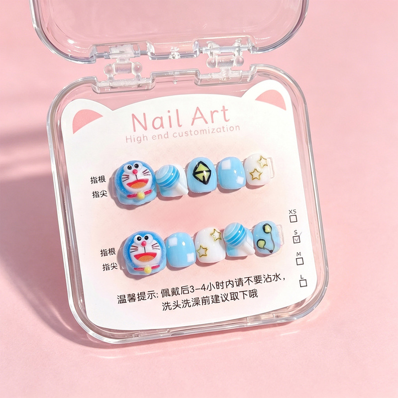 Handmade children's wearable nails Doraemon short detachable nails for girls aged 3-10 years old