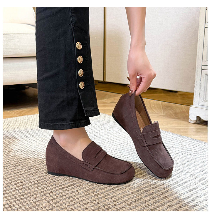 Giày nữ đế mềm tăng chiều cao 5 cm mũi tròn form rộng size lớn — Khaki (toàn dải), Màu mơ (toàn dải), nâu sẫm chi tiết 16