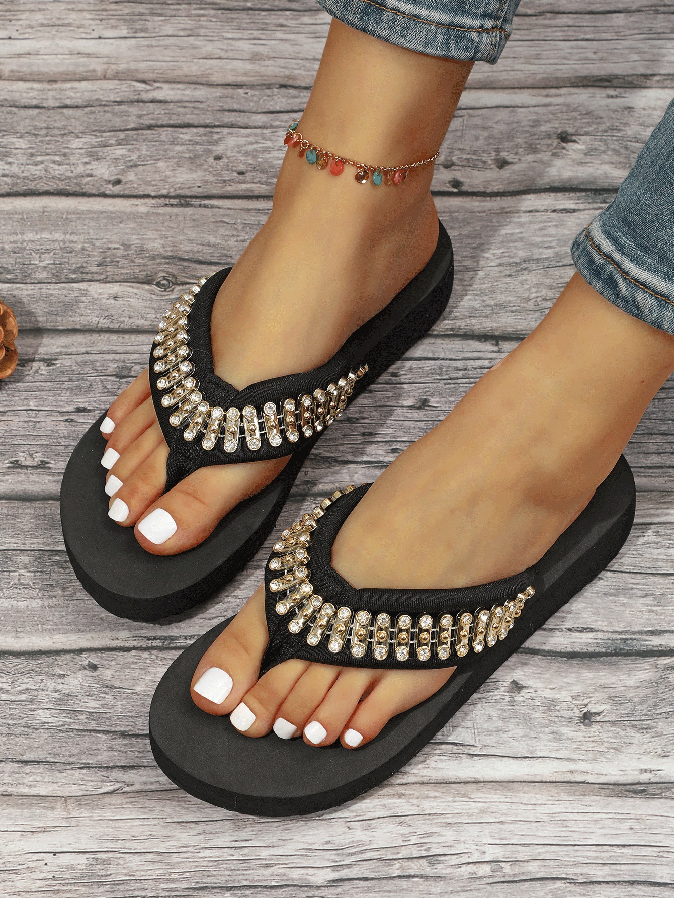 Women's Casual Vacation Solid Color Rhinestone T-Strap Flip Flops display picture 17