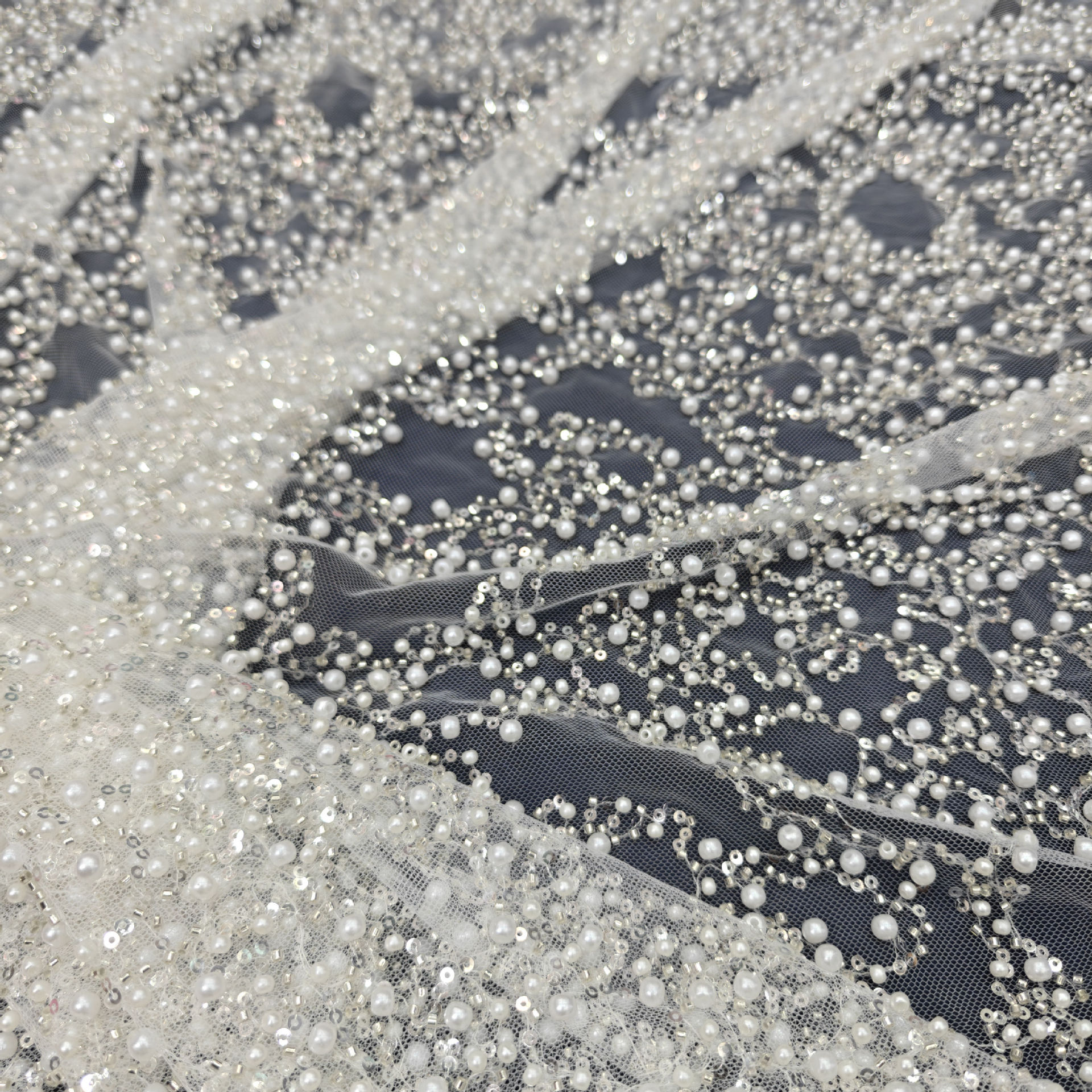 2025法式婚纱大小6mm泡珠绣花面料晚礼服舞台服lace fabric