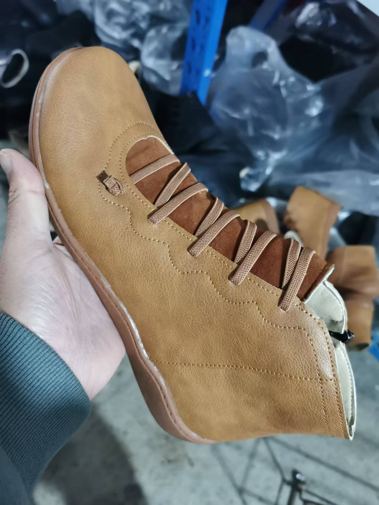 노란색