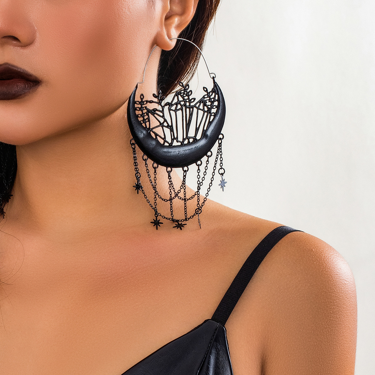 Halloween floral hollow fringed stud earrings, gothic flower basket star personalized earrings_voghion.com