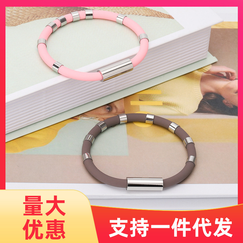 Cross-Border Titanium Steel Wireless Silicone Bracelet Magnet Buckle Outdoor Sports Balance Energy Men and Women Wrist Strap Jewelry Wholesale