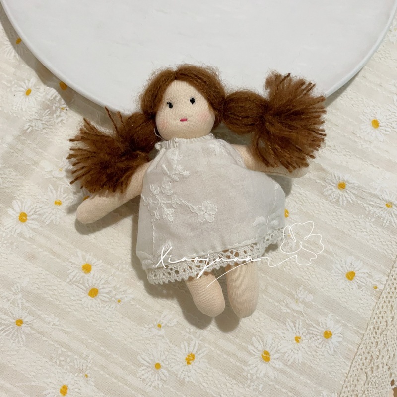 かわいい長い髪の三つ編みの女の子のヘアピン韓国の甘い花柄スカート人形子供の前髪ヘアピン女の子のヘアアクセサリー|undefined