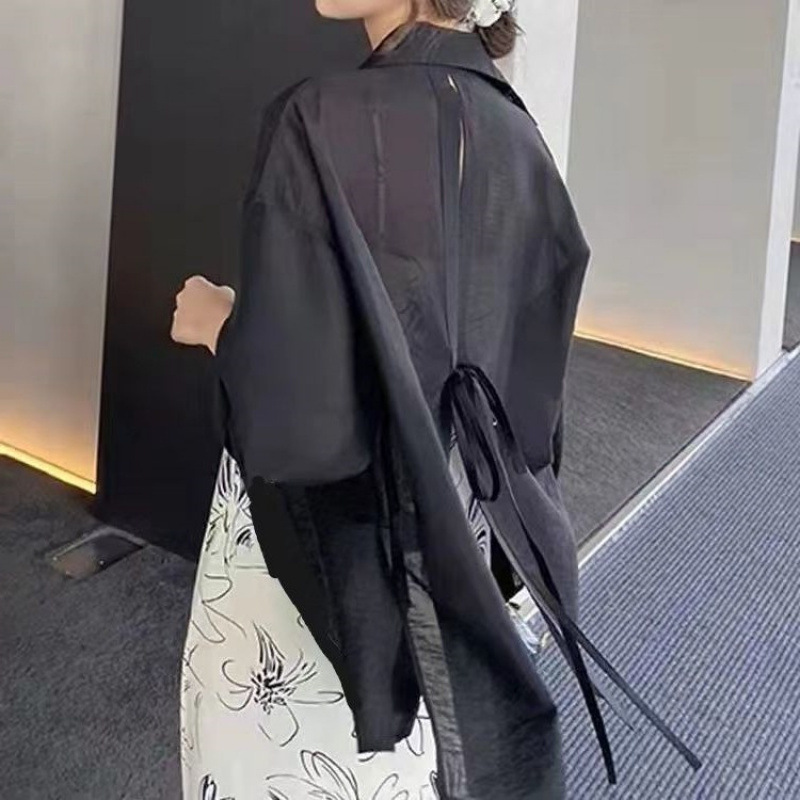 小心机后背系带开叉防晒衬衫女2025年夏季新款小众微透露背衫衣潮