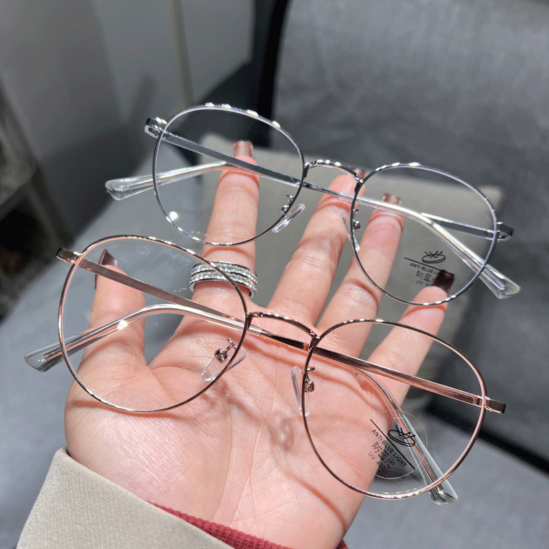 Versatile Oval Metal Glasses With Blue Light Blocking Lenses_voghion.com