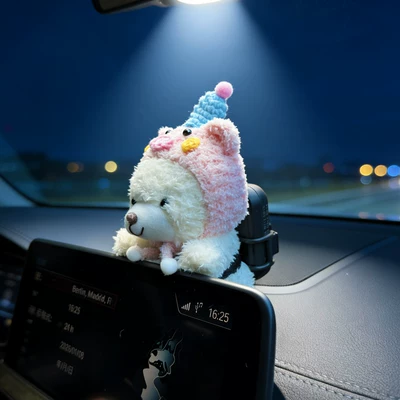 Sürətlər qutusu və əl tormozu başlıqları – holder, car interior decoration - pink-pig-hat-white-bear-screen-protector-etc-stand