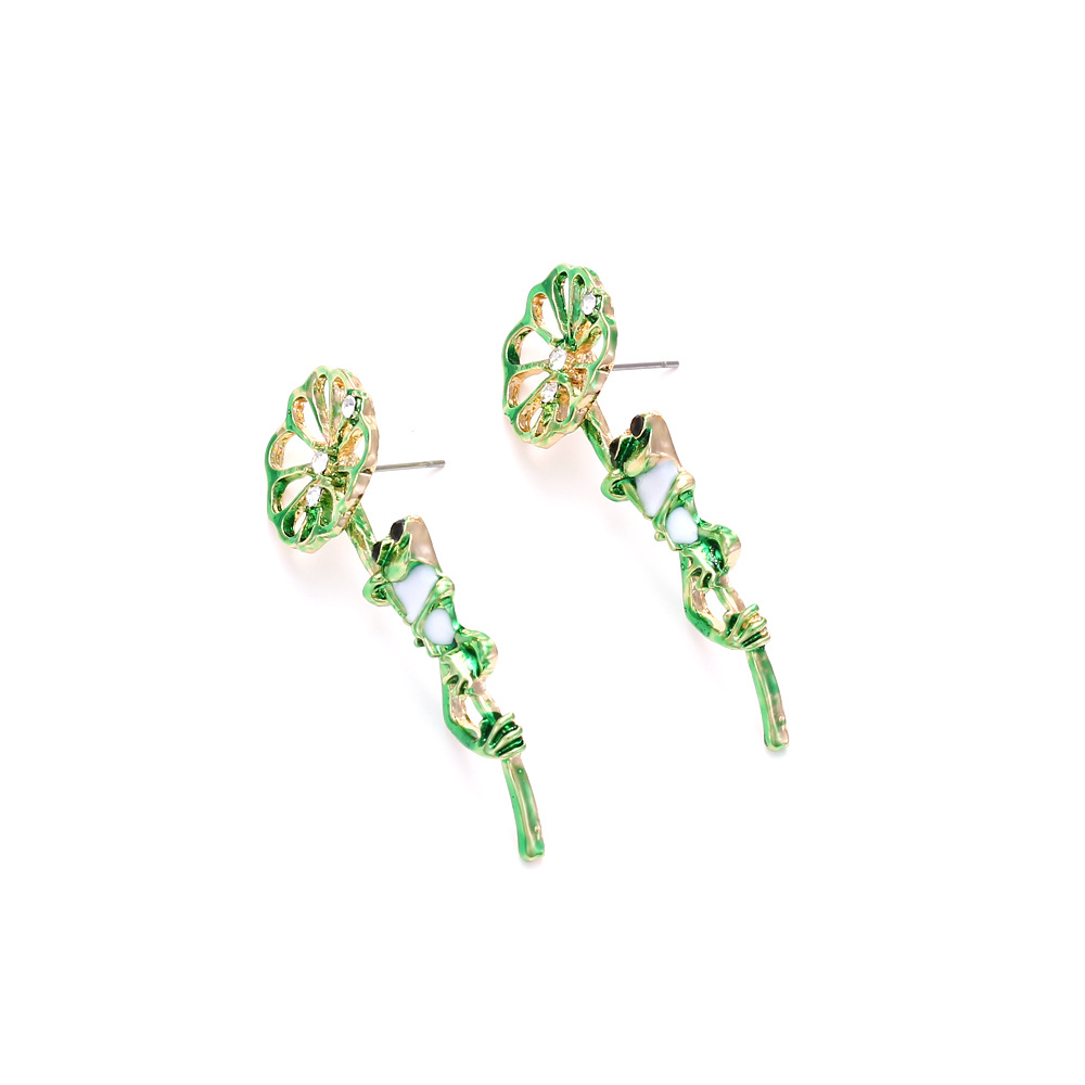 Women's Gender Enamel, Hollow Out, Inlay Design IG Style Cute Cartoon Character Frog Zinc Alloy Enamel Hollow Out Inlay Rhinestones Women's Ear Studs 1 Pair