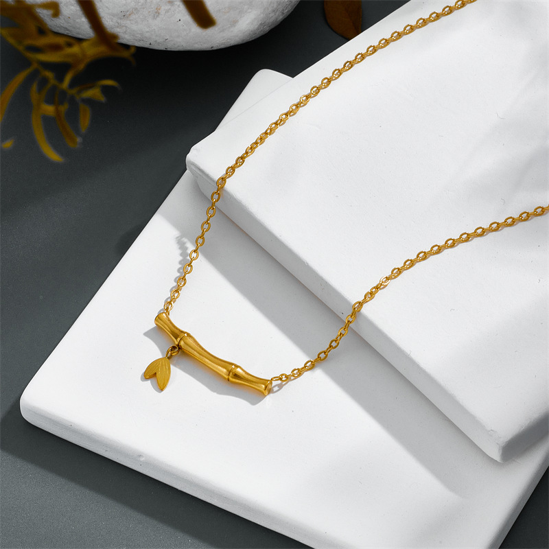 Titanium Steel 18K Gold Plated Simple Style Bamboo Zircon Necklace display picture 2