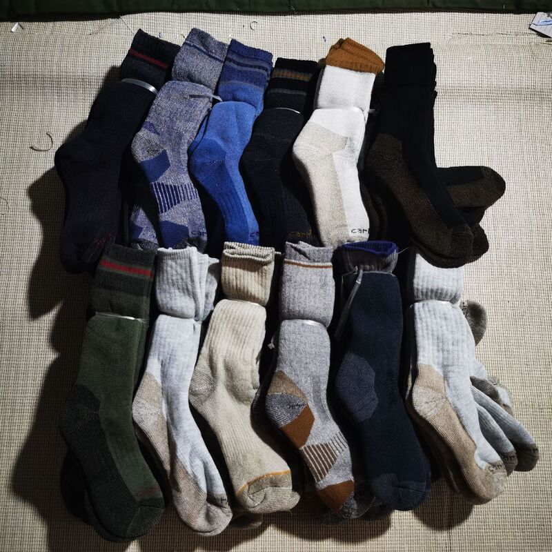 Foreign Trade Surplus Carhartt Sports Wool Socks, Breathable, Sweat-Absorbent, Running, Hiking, High-Tube Men's Socks, Professional Cold Protection