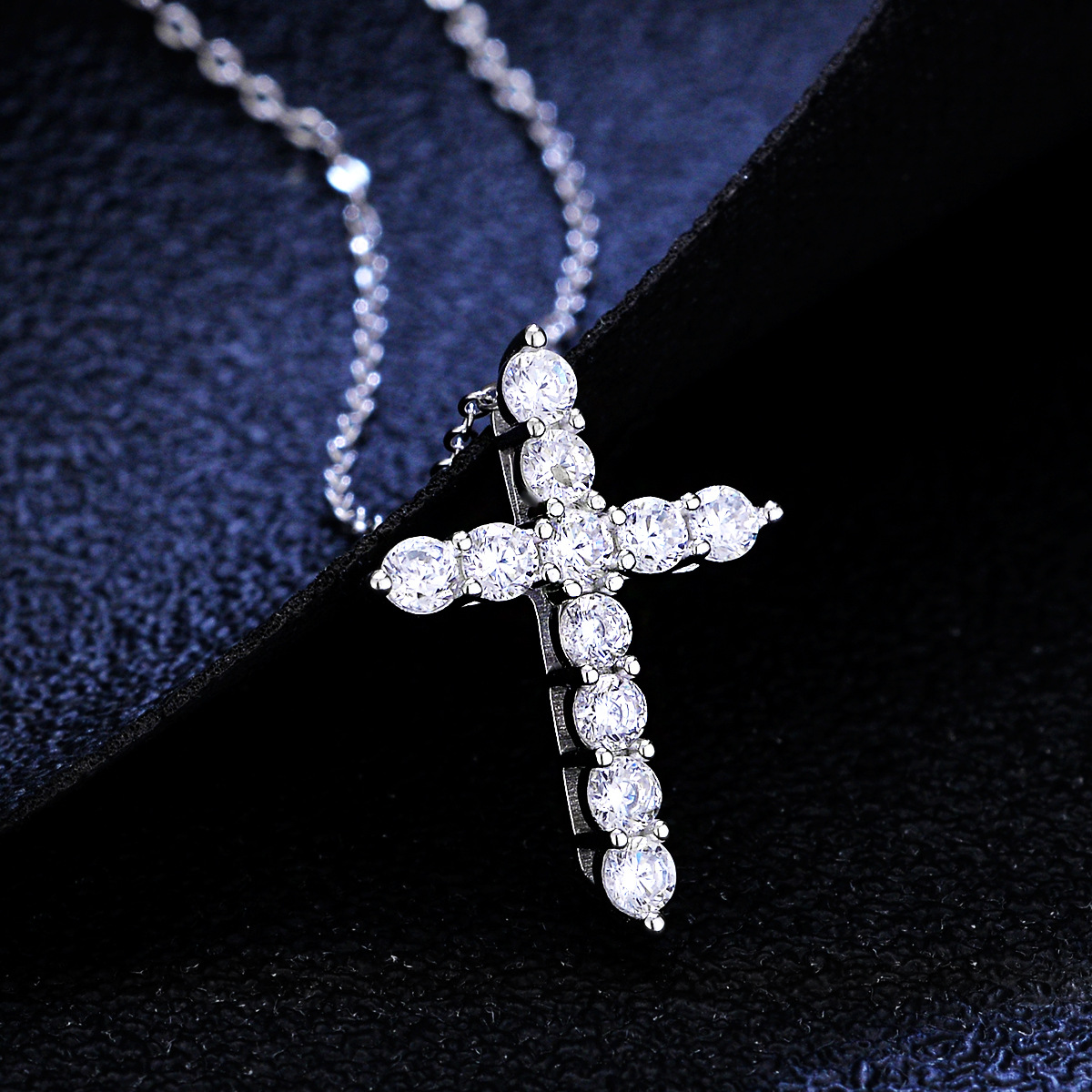 1 Piece Quantity Holiday Occasion 925 Sterling Silver Rhinestones Geometric Pendant Necklace