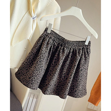 高腰加厚豹纹毛呢蓬蓬短裙女2025秋冬新款休闲宽松百搭A字半身裙