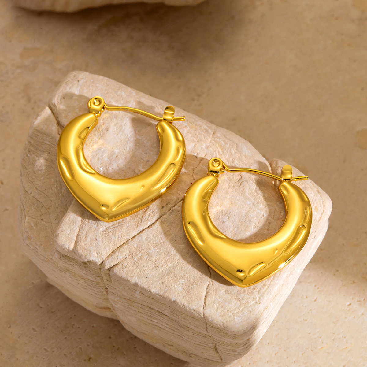 Eh123 earrings gold