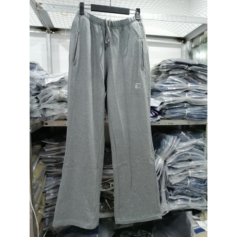 широкие спортивные штаны