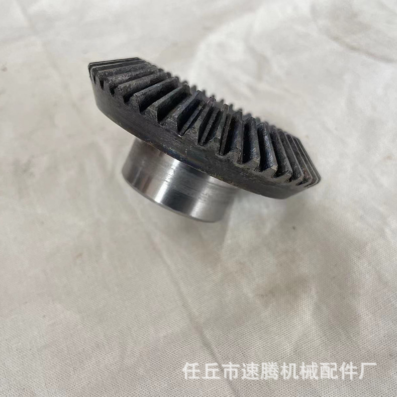 Industrial bevel gear non-standard processing straight bevel gear spiral bevel gear 45# steel multi-modulus blackening treatment