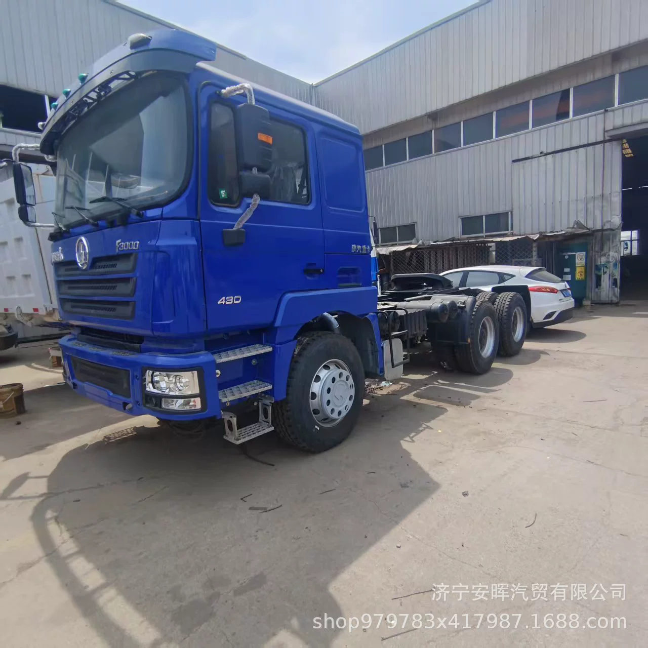 Зарубежные поставки тягача Shaanxi Automobile Delong F3000 6X4 с двойным приводом