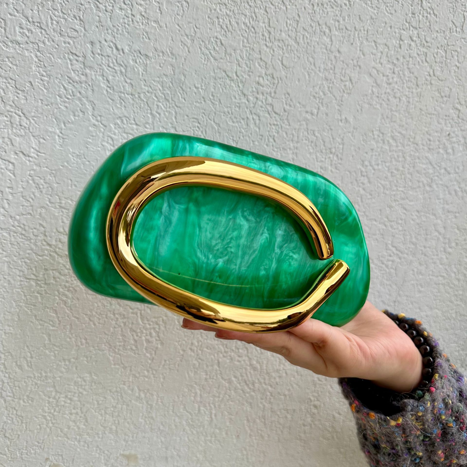 Pochette classique ronde style sac de soirée en acrylique rétro avec anse en métal, tendance européenne et américaine transfrontalière. Sac bandoulière bandoulière._voghion.com
