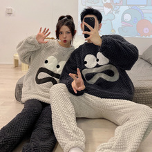 2025冬季新品套头情侣套装情侣睡衣女加厚珊瑚绒可爱法兰绒家居服