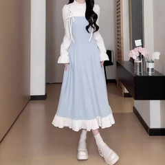 春秋の新型は腰を収めてやせています。
