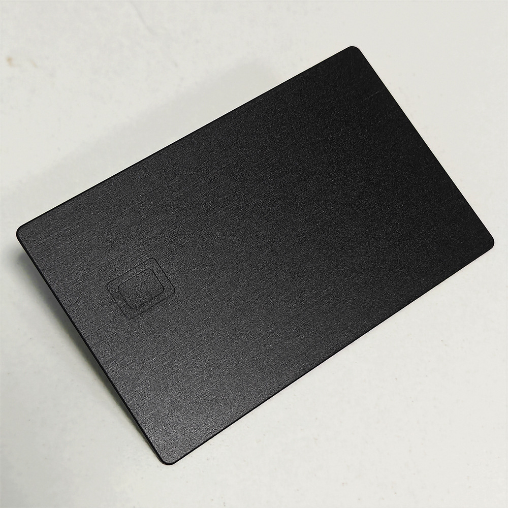 Черный матовый алюминий (небольшое отверстие для стружки)