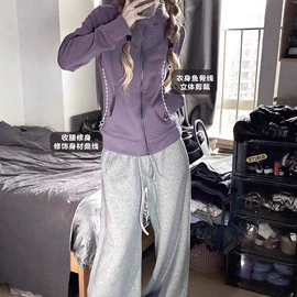 女式卫衣;女式空调衫;连衣裙