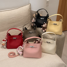 �͹�ͨ��б�����Ů2026�紺�¿���ֵ��ĸ���r���������μ��