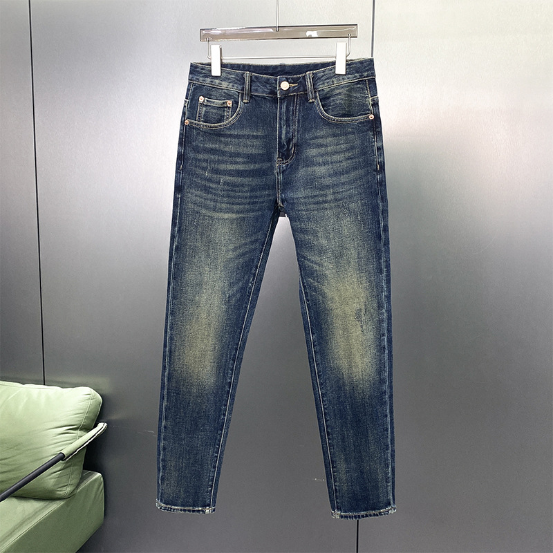 Demi-season branded retro jeans