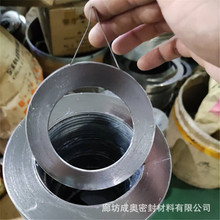 ���ֱ������p�@�|Ƭ�Cе�ܵ����m���ܷ�|������F�p�@�|Ƭ