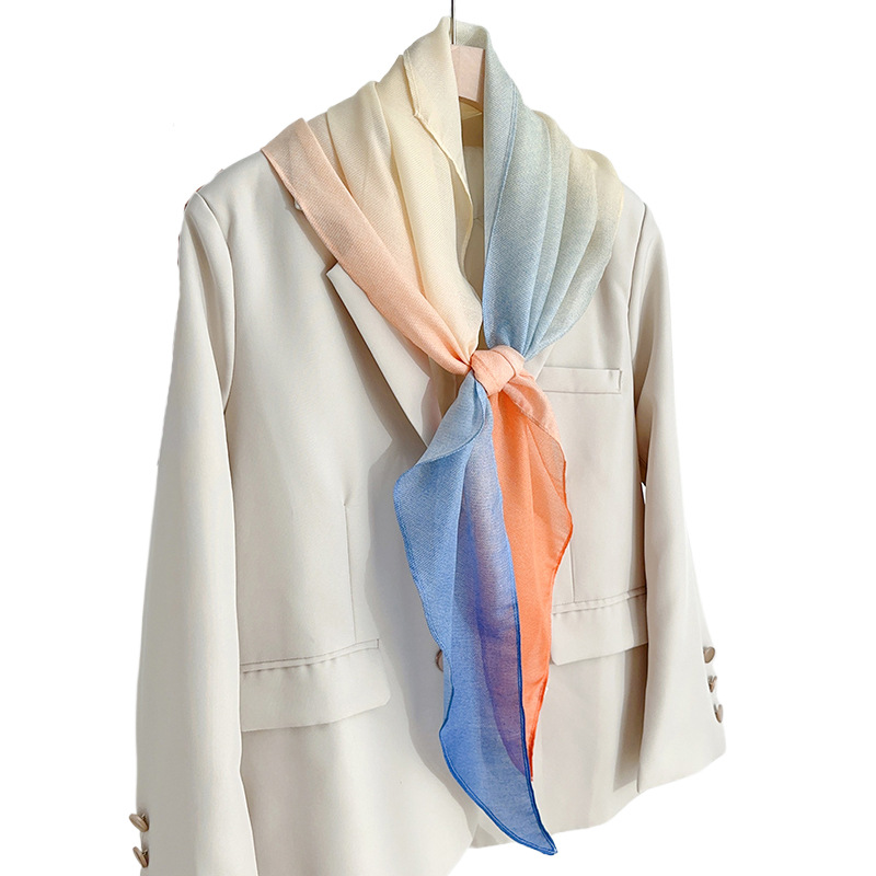 Luz de lujo minimalista creativo delgado bufandas de seda de color gradiente INS dulce dama de alta moda bufandas de diamante de seda